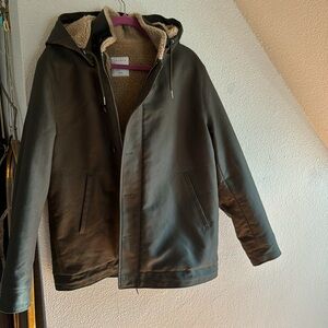 NWT Sandro Paris olive sherpa lined hooded parka with zip and buttons